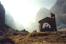 Kleine Kapelle an der Brentei-Huette