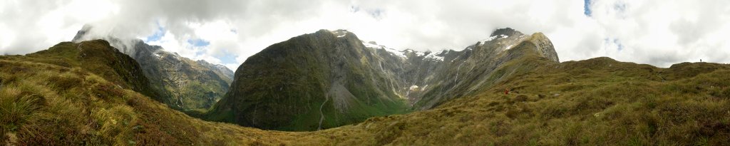 Milford Trail: Aufstieg auf den Mackinnon Pass (1073m), Januar 2008