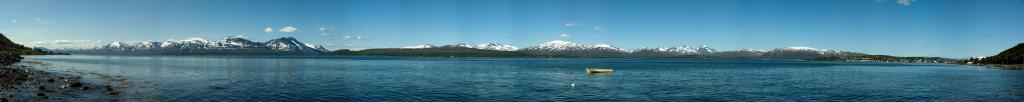 Panorama über den Balsfjorden bei Tromsoe