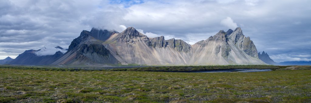 Auf der Halbinsel Stokksnes bei Höfn im Süden Islands, Island, Juli 2015.