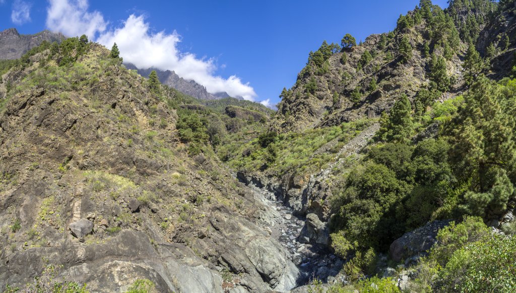 Wanderung in der Caldera de Taburiente entlang des Barranco de las Angustias, La Palma, Kanarische Inseln, Februar/März 2018.