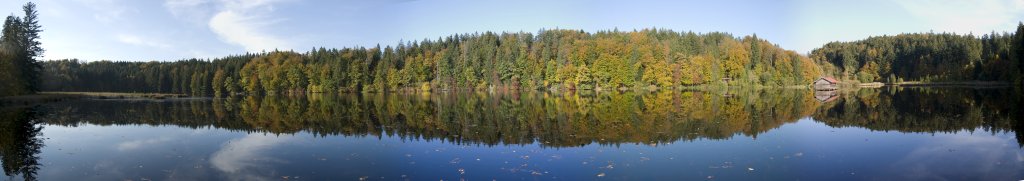 Herbstlicher Hackensee bei Kleinhartpenning, Bayern, Oktober 2007