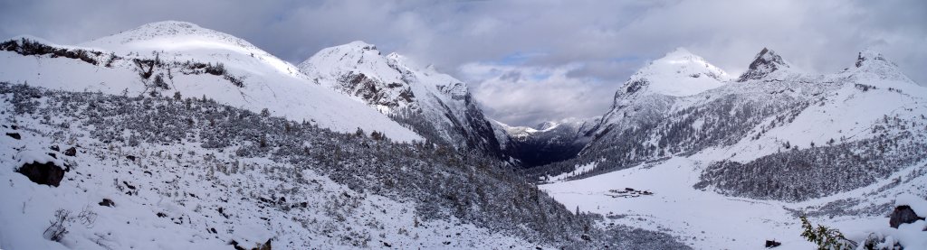 Früher Wintereinbruch im Karwendel: Laliders Alm Niederleger und Gamsjoch, Karwendel, Oktober 2008