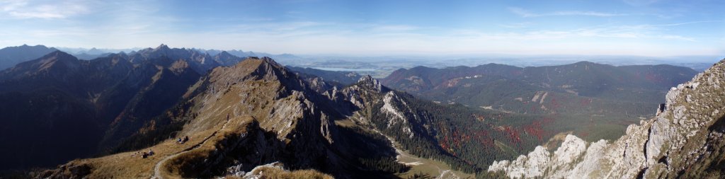 Blick von der Grossen Klammspitze nach Westen, Ammergauer Alpen, Oktober 2008