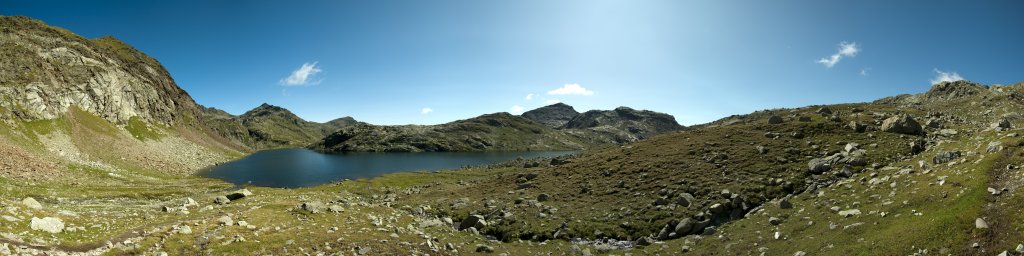 Spronser Seen: Langsee am Aufstieg zum Milchsee mit Schwarzkopf (2805m) und Spronser Rötelspitz (2625m), Texelgruppe, Südtirol