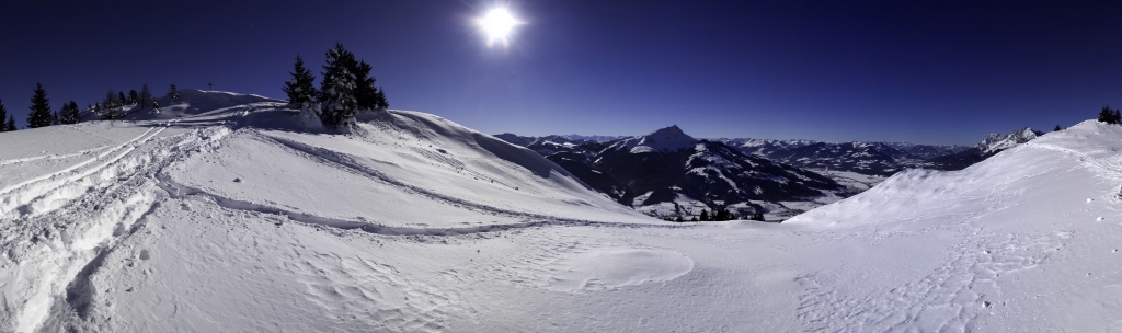 Blick vom Baumooskogel(1506m) auf das Kitzbühler Horn (1970m), Chiemgauer Alpen Januar 2011.