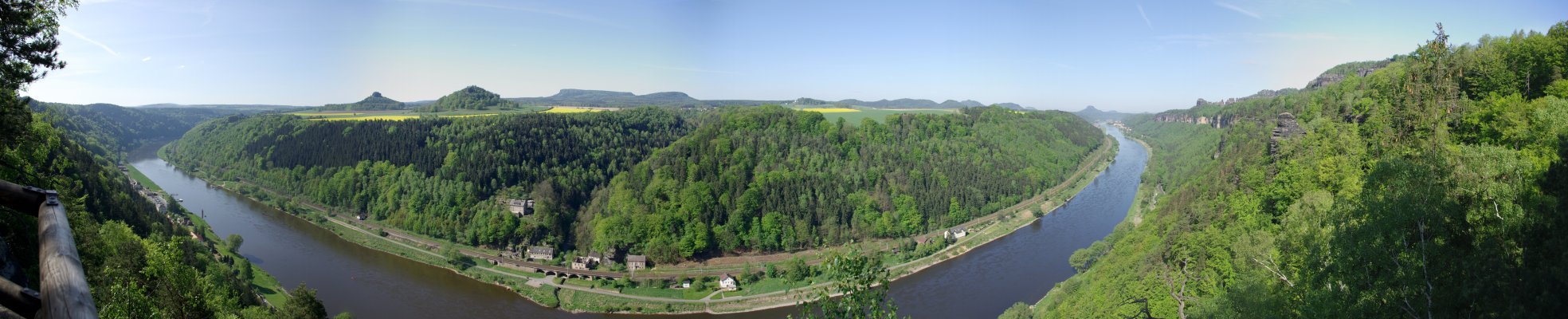 Panorama von der Kleinen Bastei bei Schmilka, April 2007