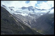 Großer Möseler (3478m) von der Terasse der Berliner Hütte (2042m) aus